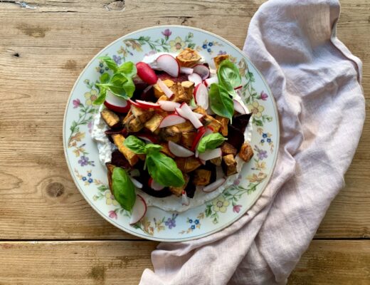 Fetakräm med bakade rotfrukter