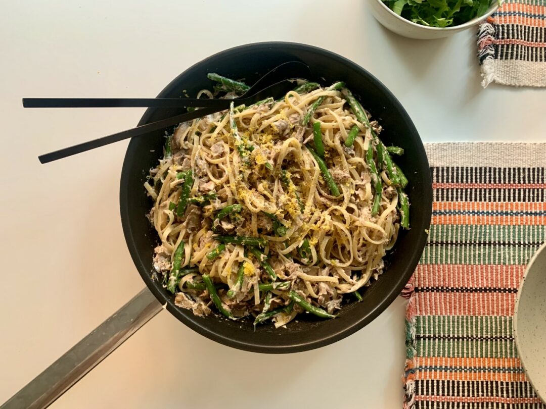 Tonfiskpasta med sparrisbönor