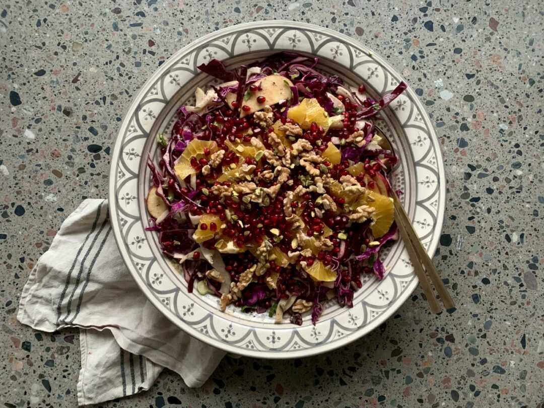 Vintersallad med kål och citrus