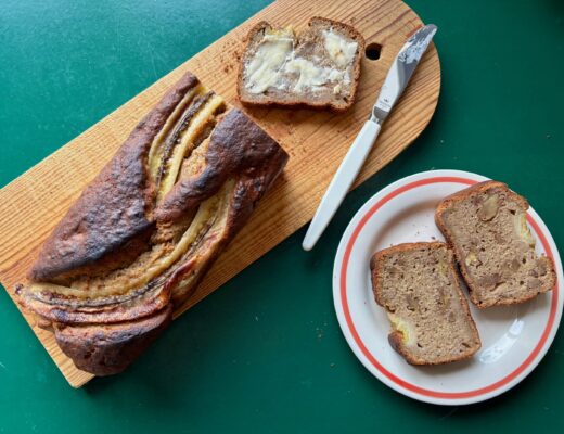 Bananbröd med valnötter