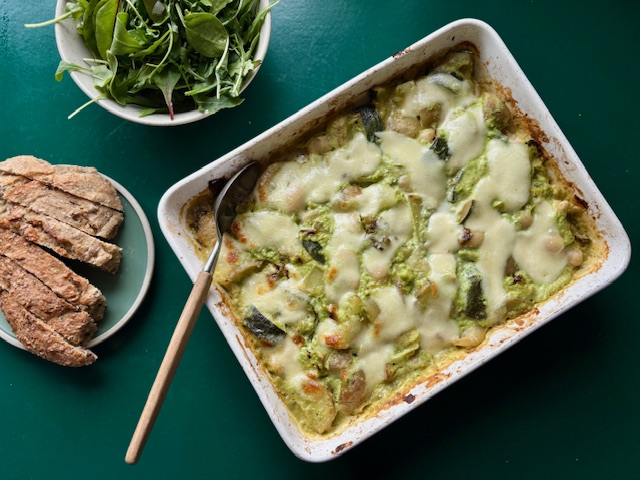 Grön potatisgratäng med zucchini och fetaost